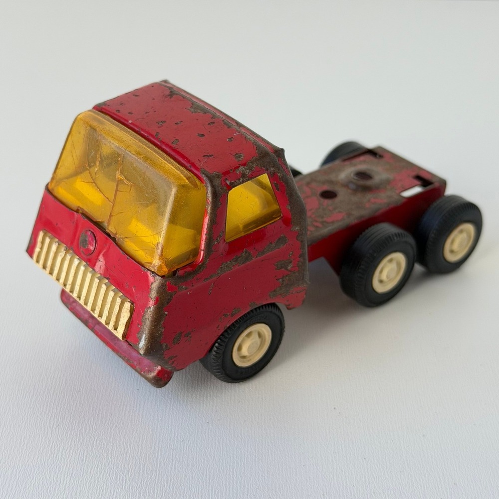 Vintage 70s Tonka Diecast Cab Semi Truck Red Retro Metal Toy Vehicle